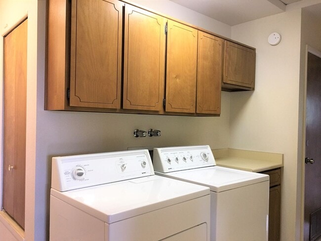 Photo - 1245 Northwood Loop