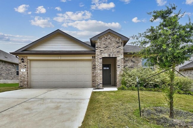 Photo - 210 Briggs Ln