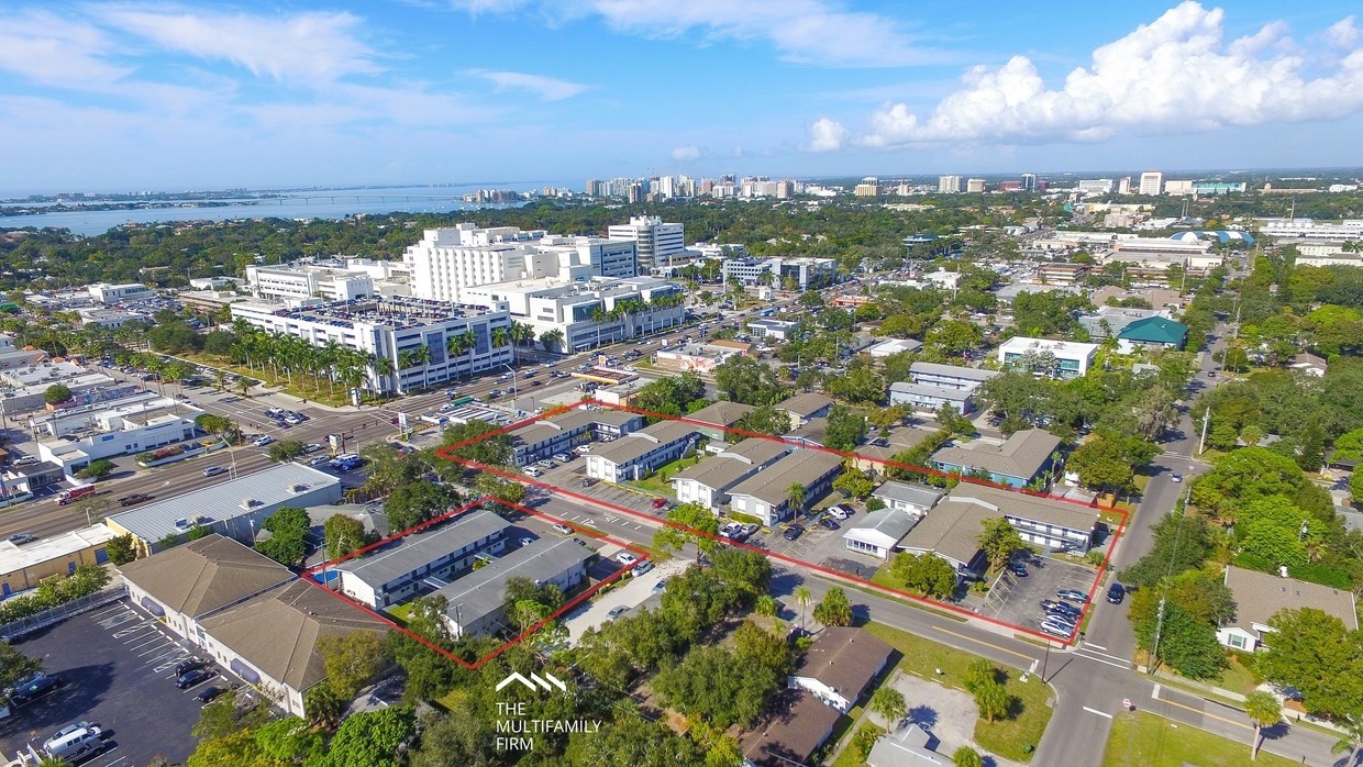 Hillview Apartments - Hillview Apartments