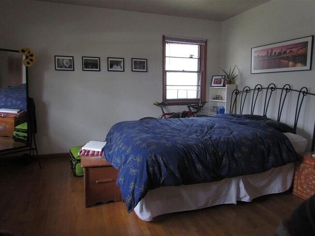 Photo - Great 3BR Bryan Park