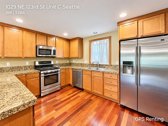 1029 NE 123rd St