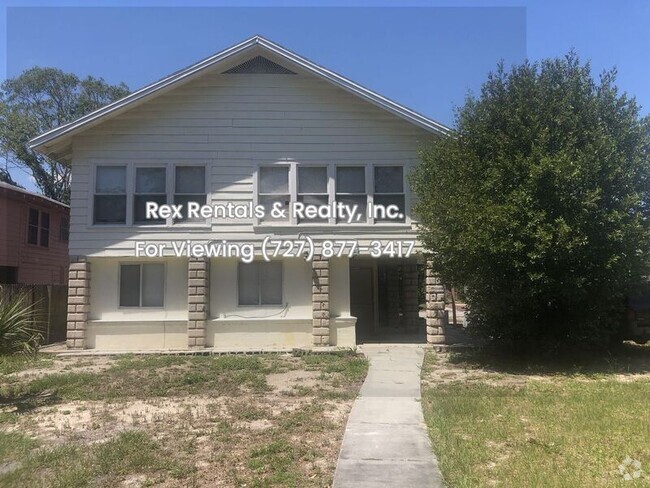 Building Photo - 2219 21st Ave S Unit #Down Rental
