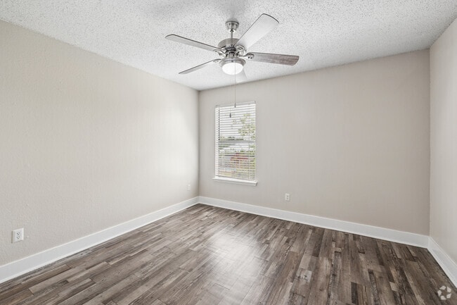 2BR, 1.5BA - 1,040SF - Second Bedroom