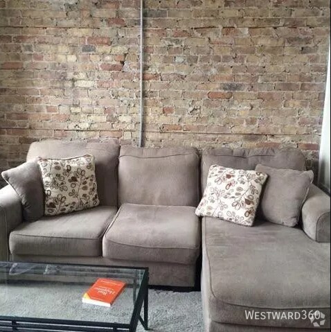 Building Photo - 1475 W Huron St Unit 2F Rental