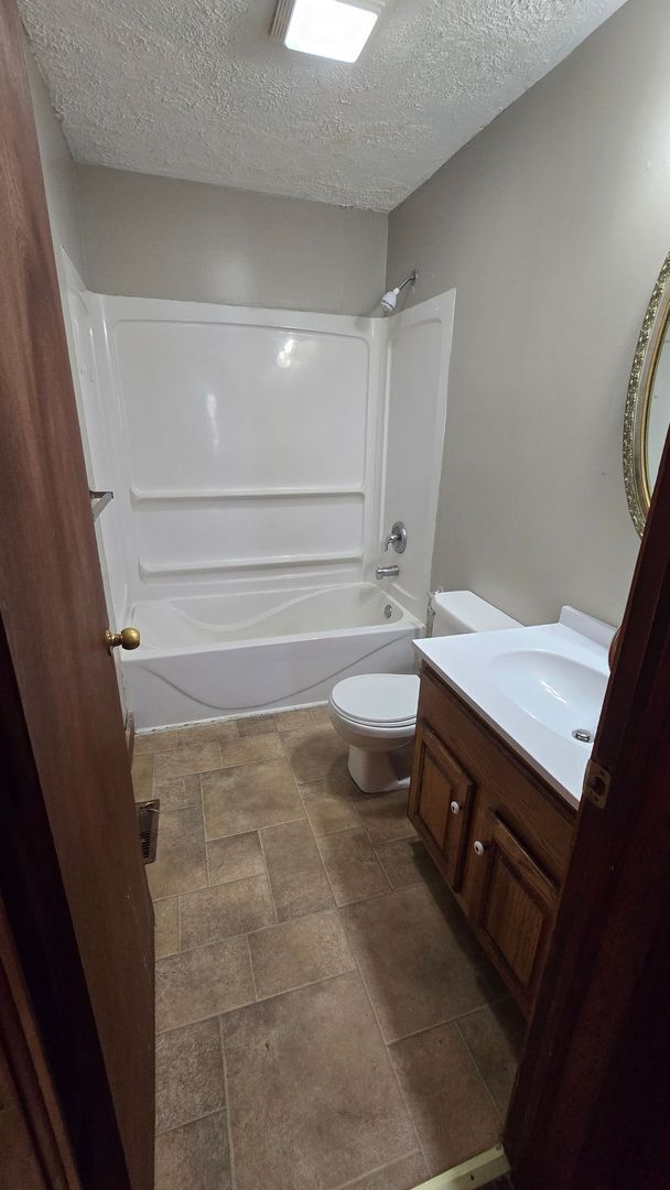 Photo - 2 Bedroom Home - Detached Garage!