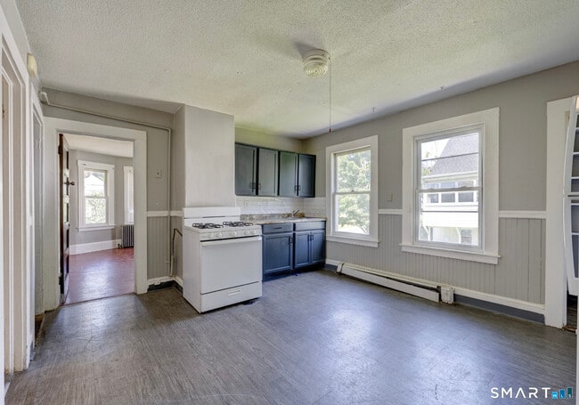 85 Spruce St Unit B