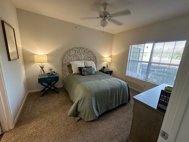 Photo - Bayview Apartments