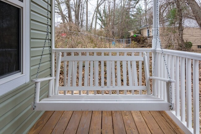Photo - Central AVL - Beautiful 3/2 Cape Cod
