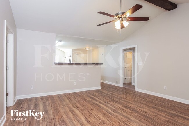 222 Tillamook Dr