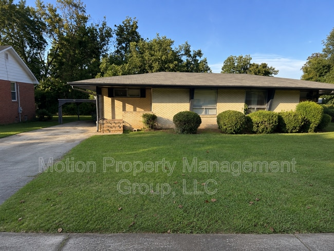 Building Photo - 3343 Gleason Dr