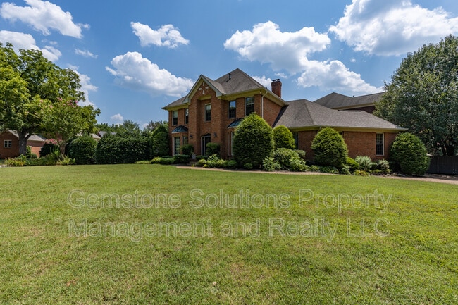 Photo - 108 Sturbridge Dr