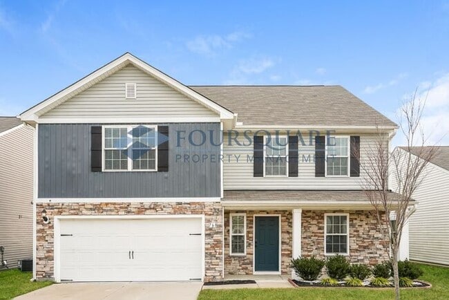 Building Photo - SPACIOUS HOME in Autumn Lakes with a FLEXIBLE FLOOR PLAN AND SOLAR PANELS, 5 BEDS 2.5 BATH