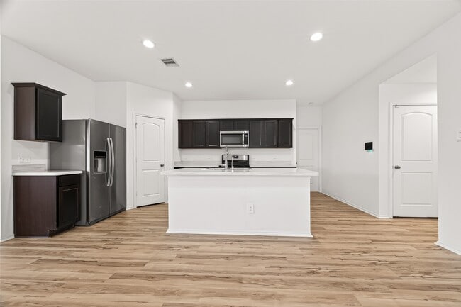 Building Photo - 21522 Violet Rdg Rd