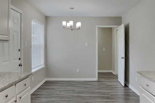 Photo - 3515 St William Ln