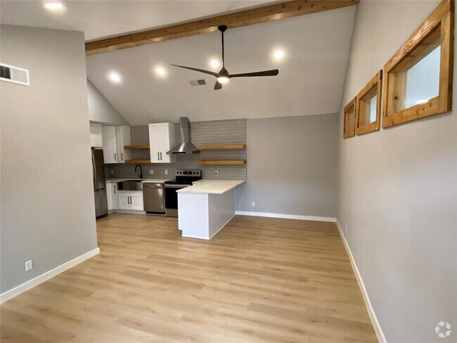 Building Photo - 2705 Mulford Cove Rental