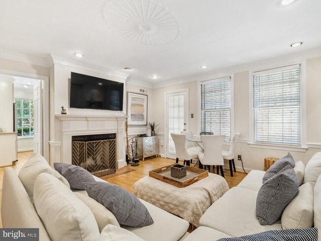 Photo - 3424 O St NW