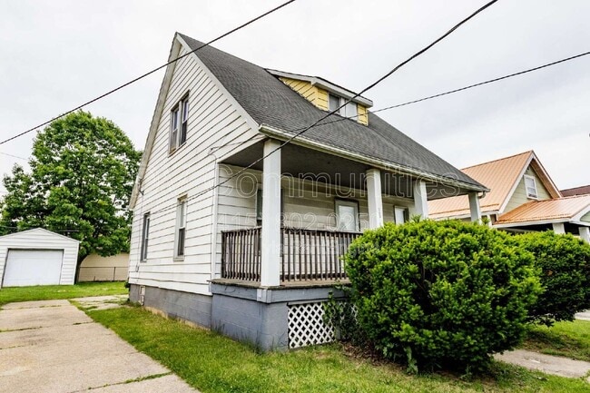 Building Photo - 3818 Highland Rd
