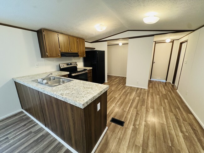 Photo - 564 Misty Glen Dr