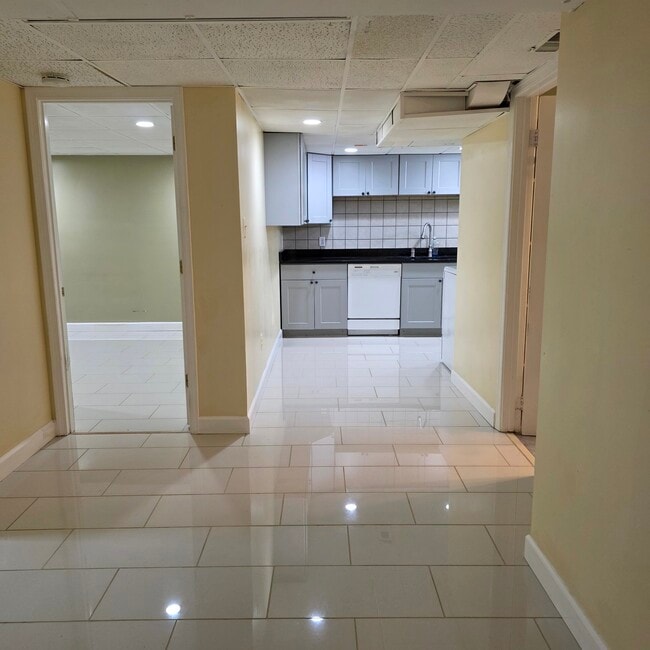 Photo - 11913 Seven Locks Rd Unit Accessory Apartment
