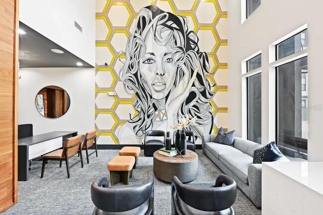 Photo - 776 N Orange Ave