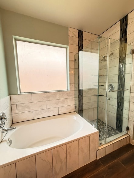 Photo - 23603 Maple Vista Ln