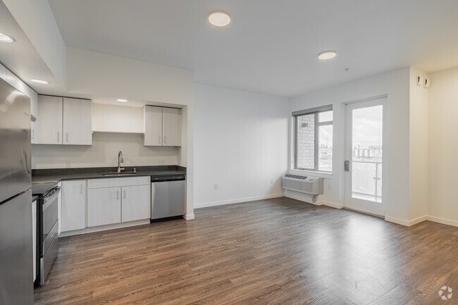 1BR, 1BA - 793SF - Living Room