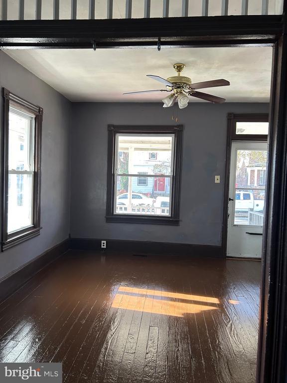 Photo - 99 S Broad St