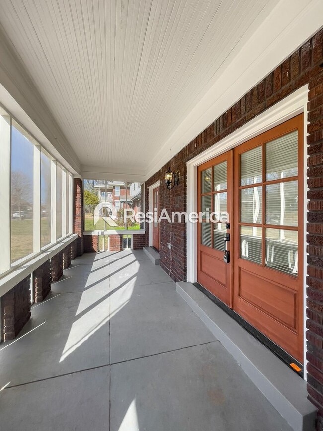 Photo - Stunning New Renovation in Midtown