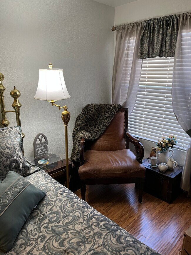 Photo - 2451 N Rainbow Blvd Condo Unit Alondra