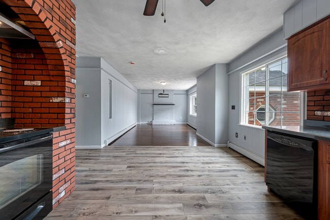 Photo - 7 Pasadena Pky Unidad 1