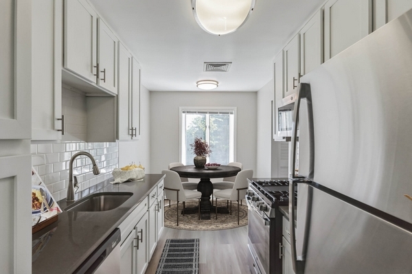 Photo - Eagle Rock Apartments at Mohegan Lake