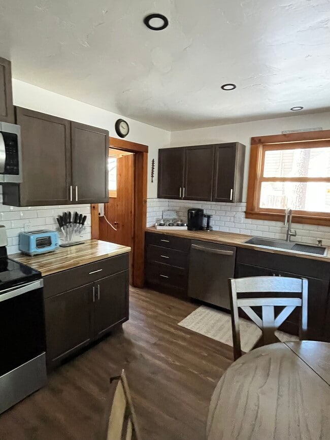 Photo - 3628 Forest Ave