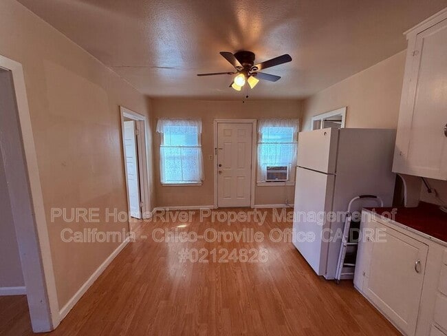 Photo - 1532 Bridge St