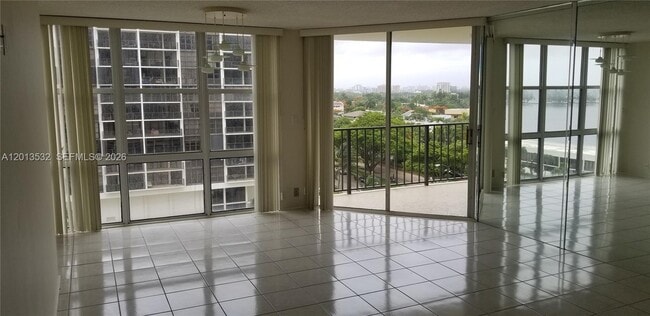 Photo - 1901 Brickell Ave Unit B906