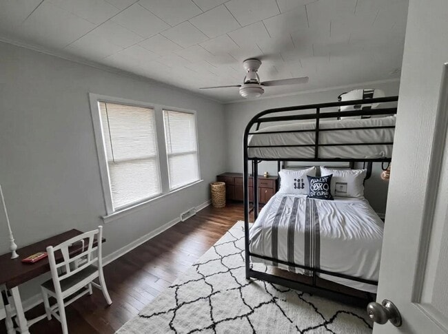 Photo - 804 Worth St