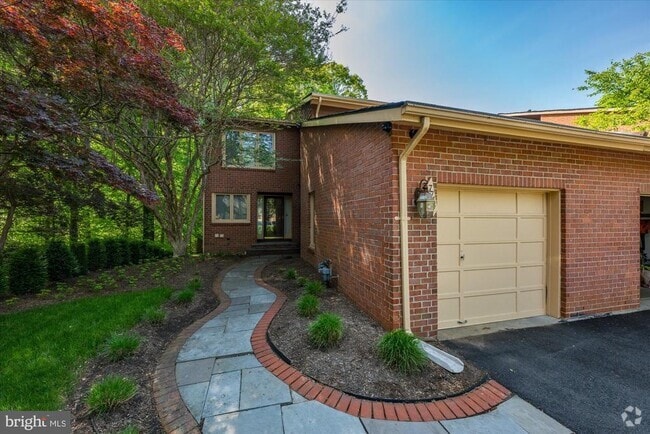 Building Photo - 7714 Whiterim Terrace Rental