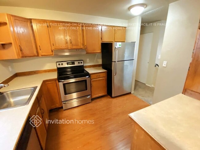 Photo - 5069 37th St NE