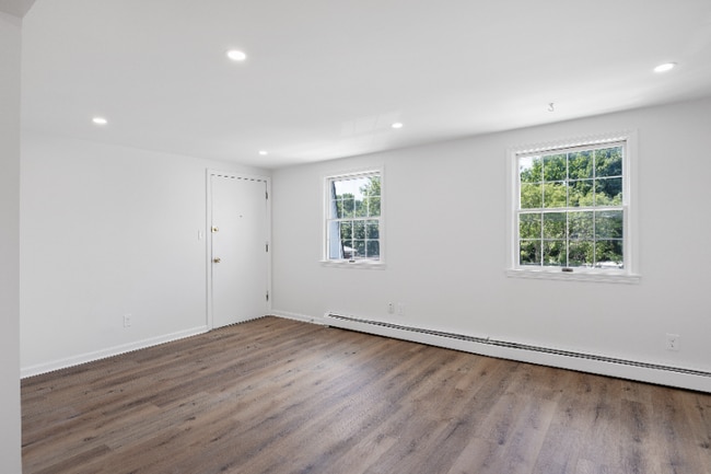 Photo - 96-100 Chestnut St Unit 2F