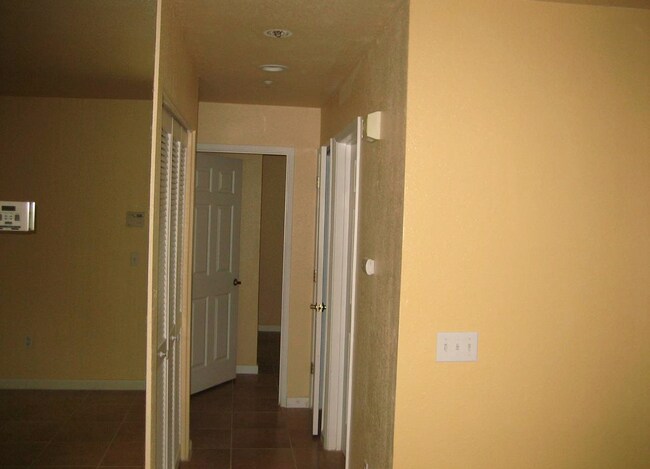 Photo - 8020 Walerga Rd Unidad 1279