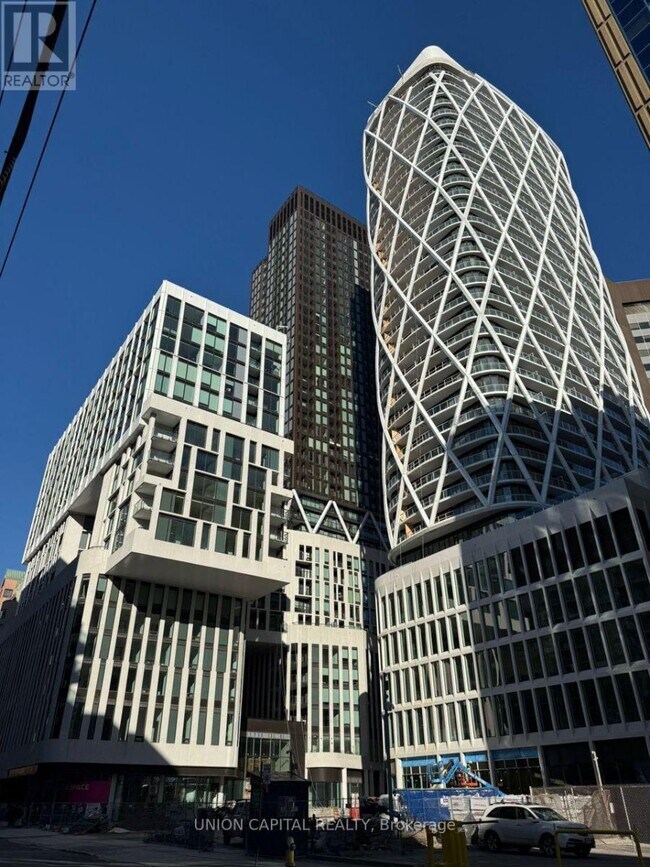 Photo - 238 Simcoe St Unit 3607