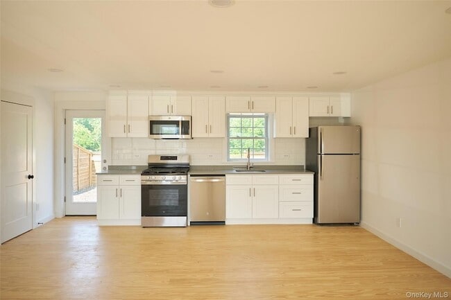 Photo - 5728 209 Unidad 6F