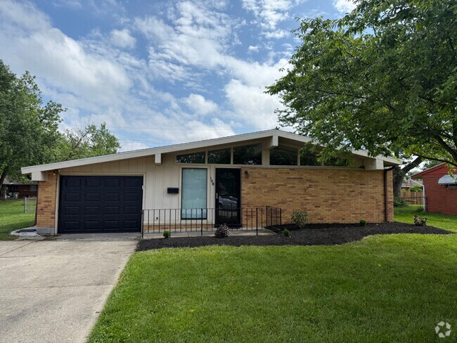 Building Photo - 108 Brownstone Dr Rental