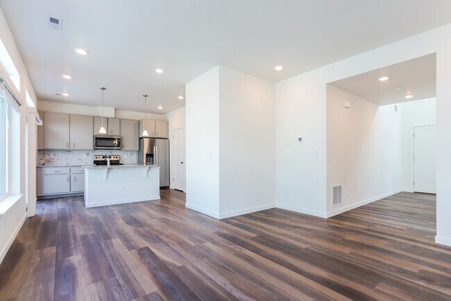 Photo - 4704 N Tower Dr