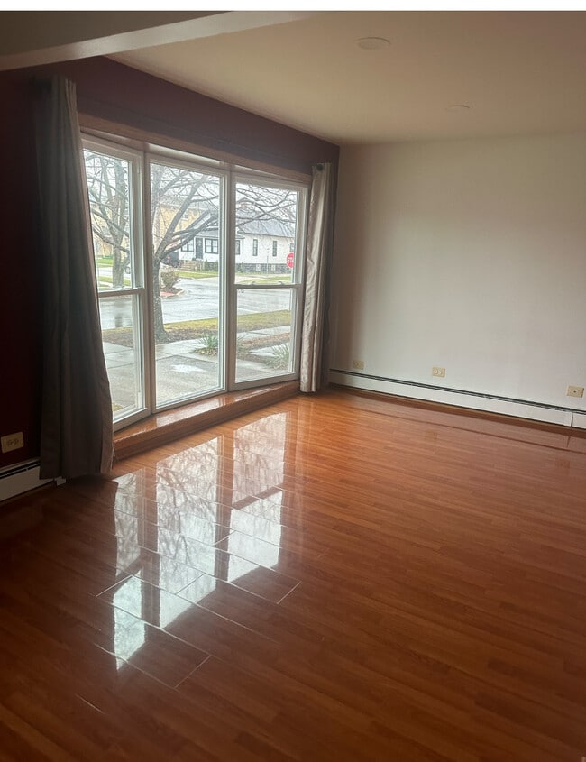 Building Photo - 4540 Park Ave Unit 4540 Park Ave 1F Rental