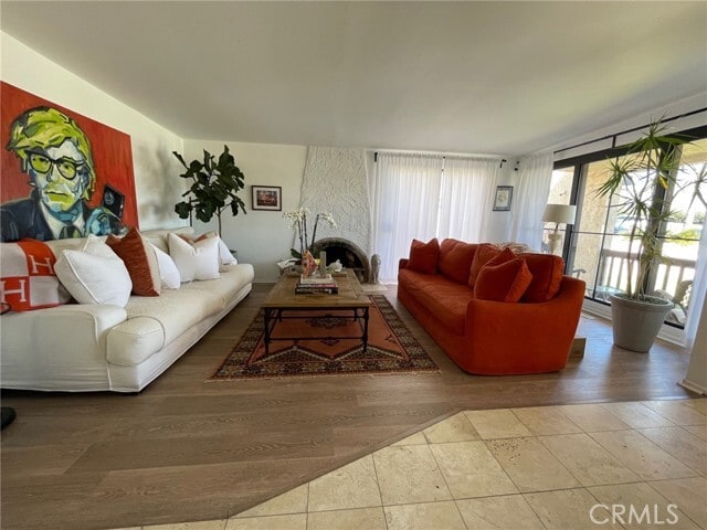 Photo - 327 S Meadows Ave