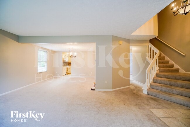 Photo - 5586 Edie Dr