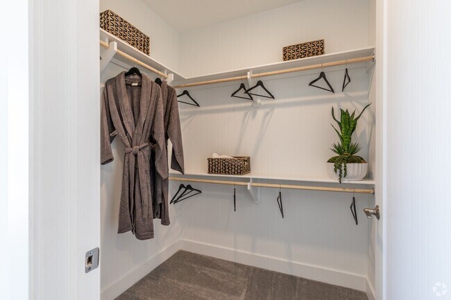 Photo - Uptown Living Just Got Better – 8 Weeks FREE! Unit APO1