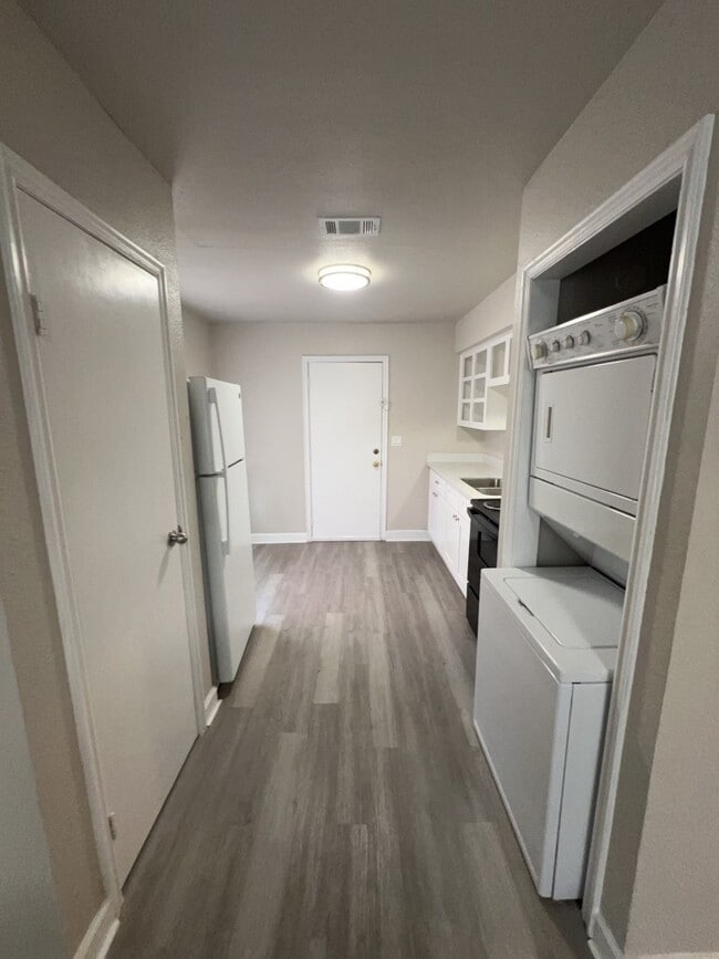 Photo - 4406 Tampico St