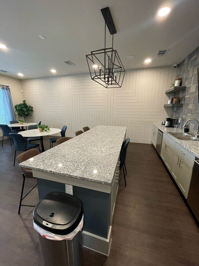 Photo - Dian Street Villas