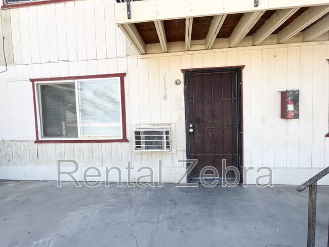 Photo - 1108 I St Rental